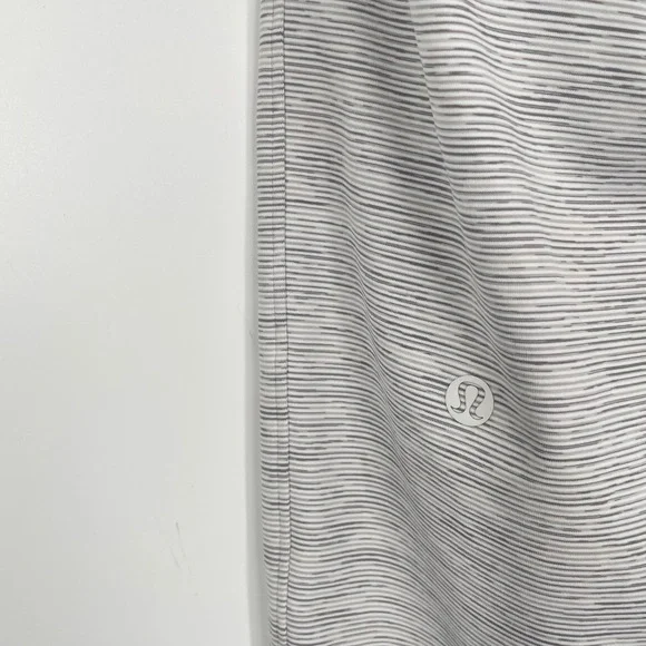 Lululemon Women's Light Gray Drawstring Elastic Waist Casual Sweatpants Size 6 - Picture 8 of 9